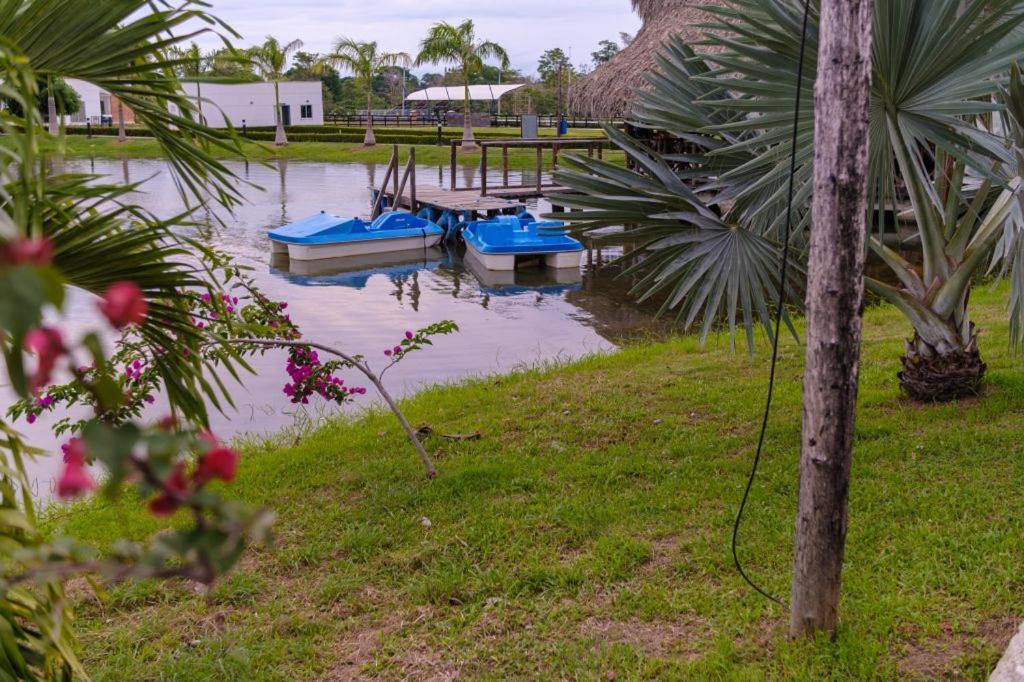 Resort Marianza เนโคคลิ ภายนอก รูปภาพ